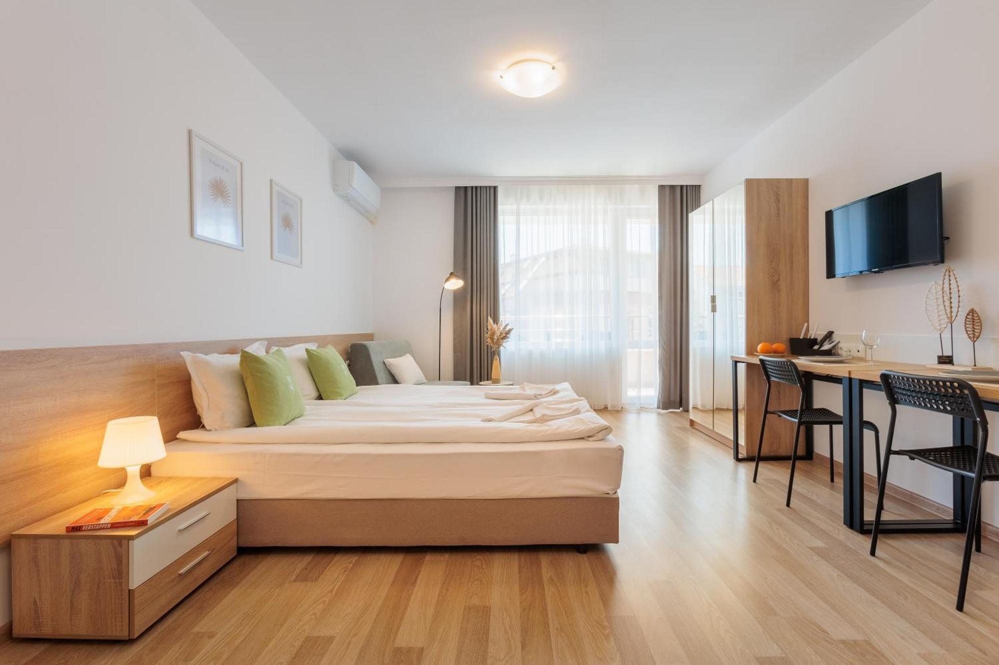 Flora Studios Sarafovo Burgas Екстер'єр фото